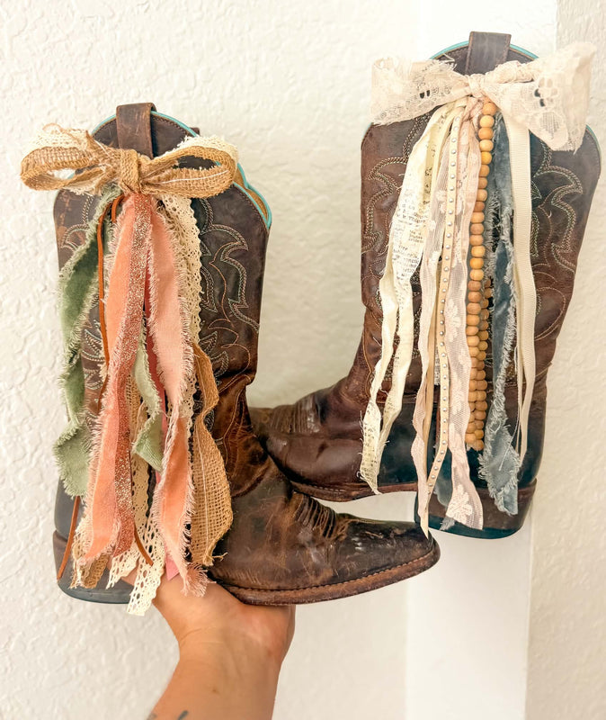 Boot Bows
